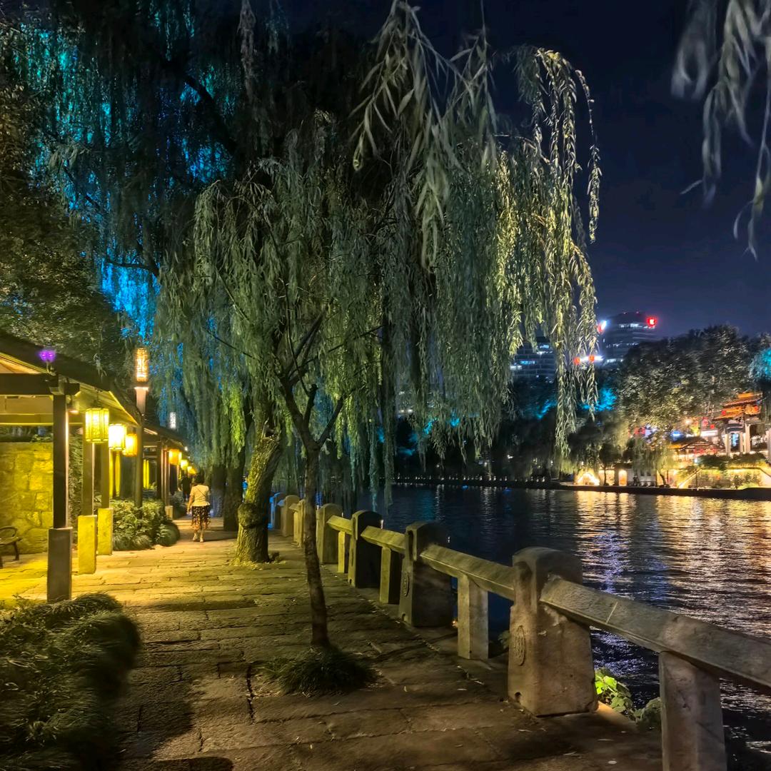 柿柿🌹如意❤❤