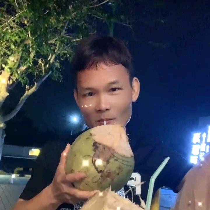 三少