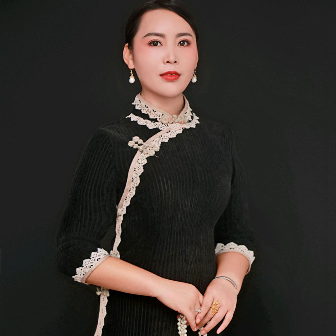 爱吃美食的小仙女
