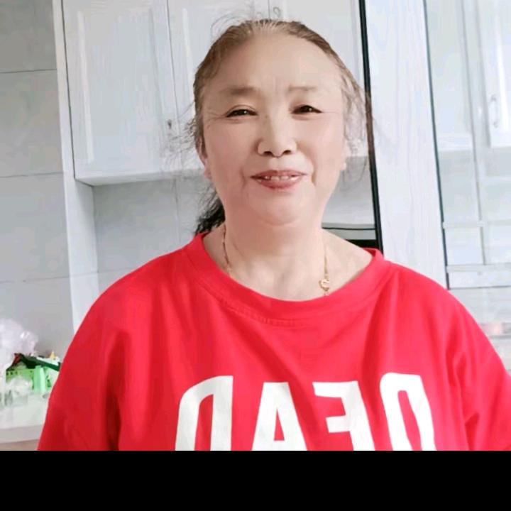 英姐姐下午1点半开播