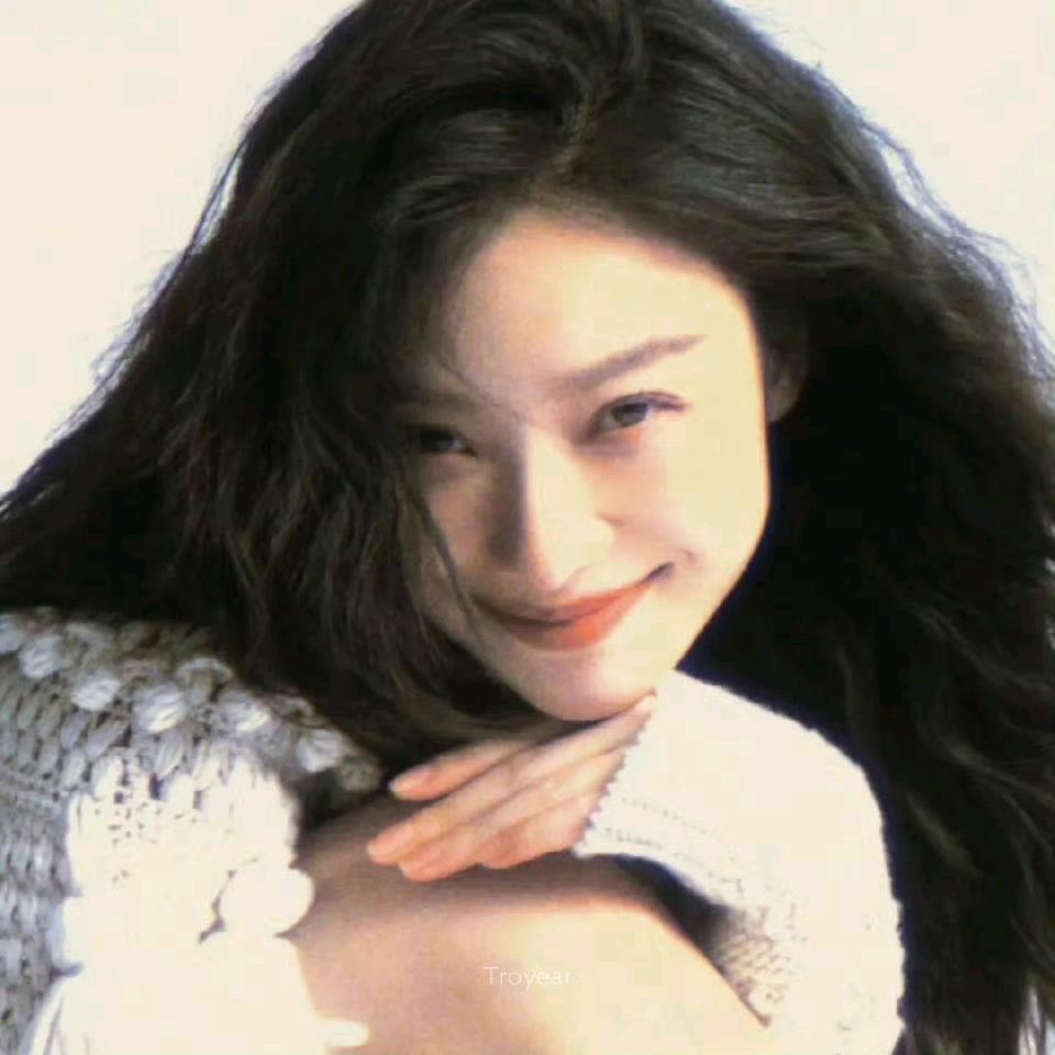 里里不理