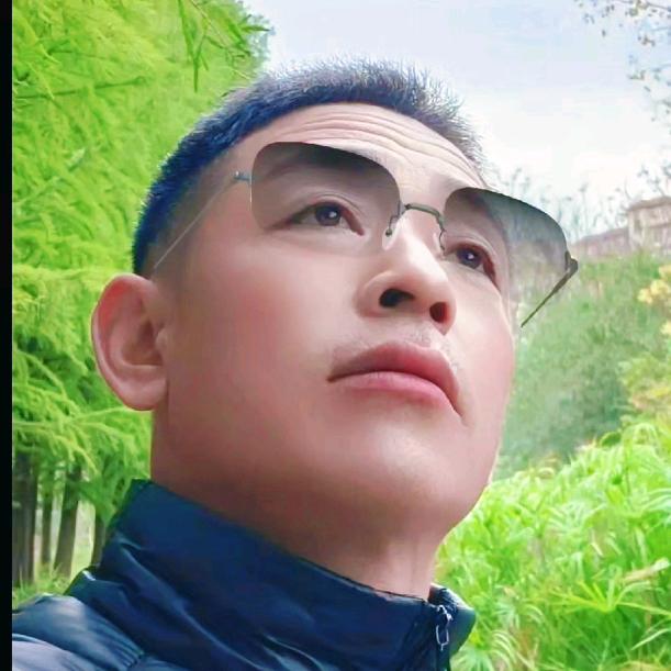 闪耀哥