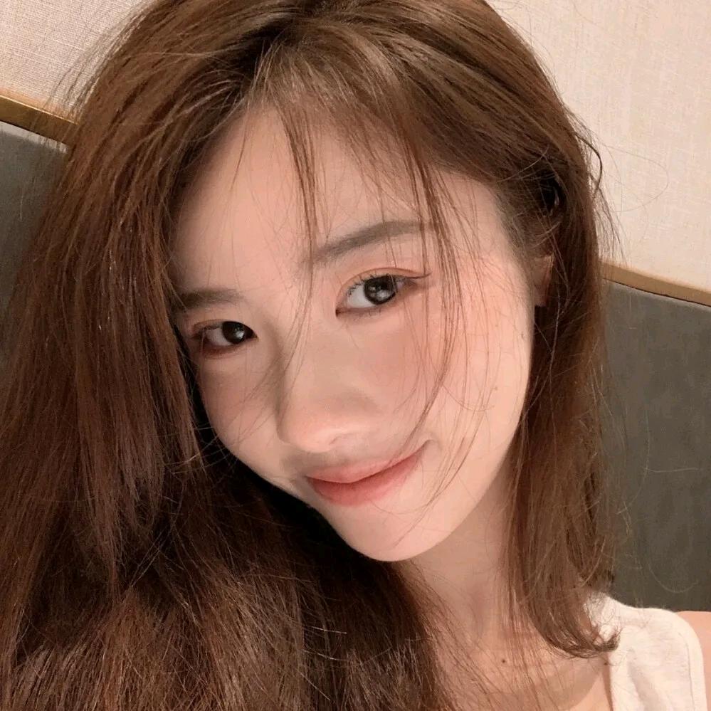 空姐莉莉