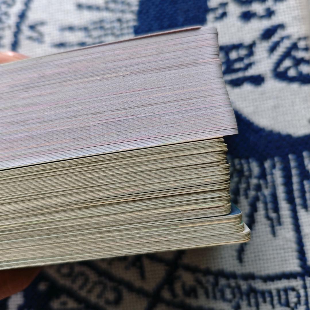 吓得我猫粮都掉了🔮