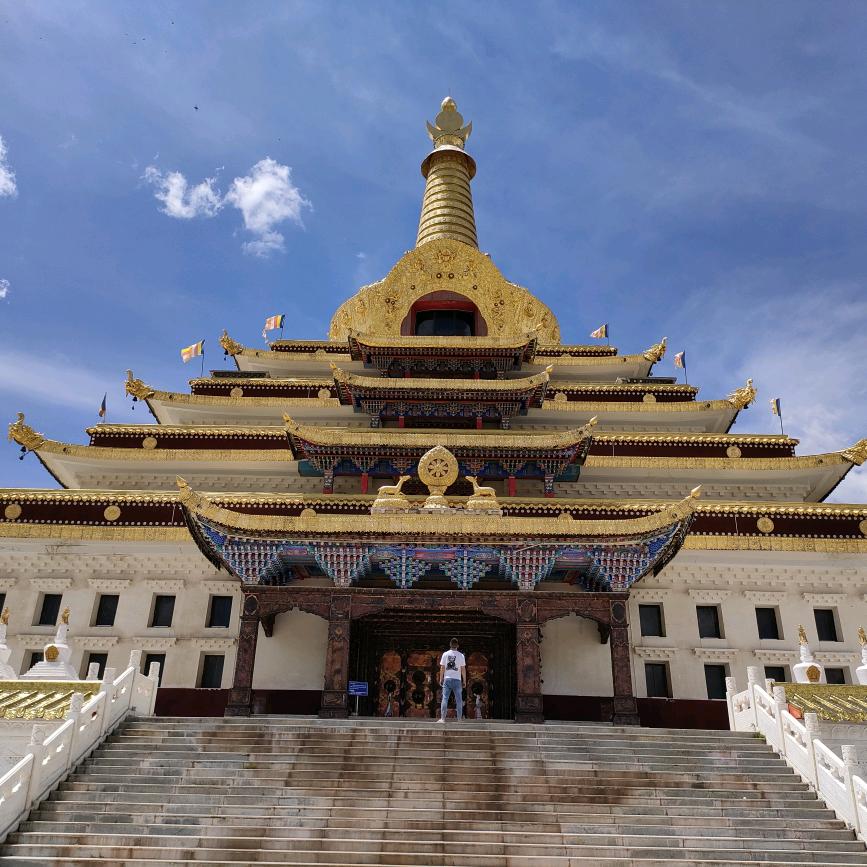 留一半清醒，留一半醉