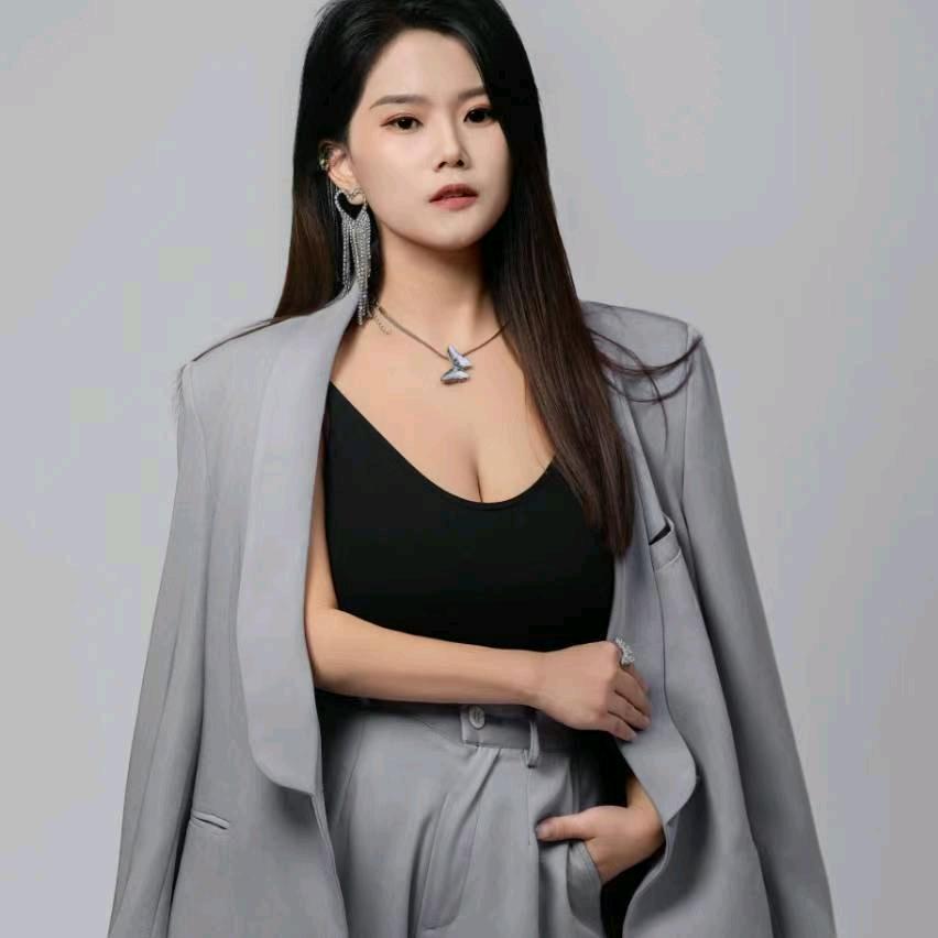 潮童馆童装女装集合店