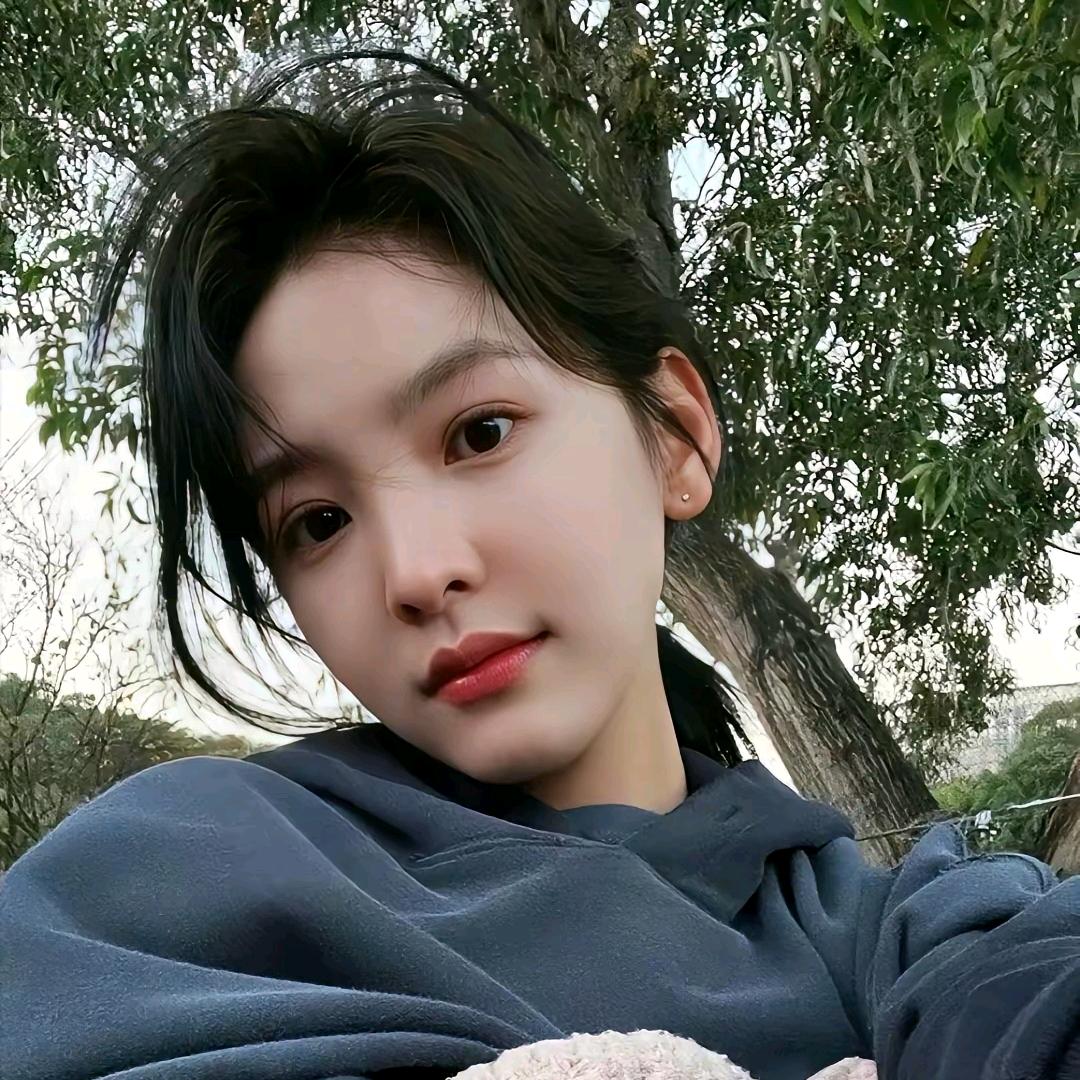 ☽