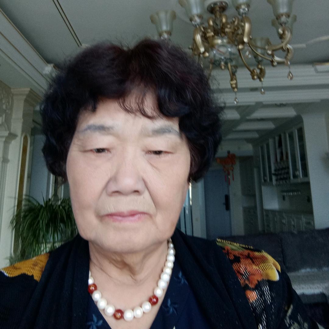 龙先淑