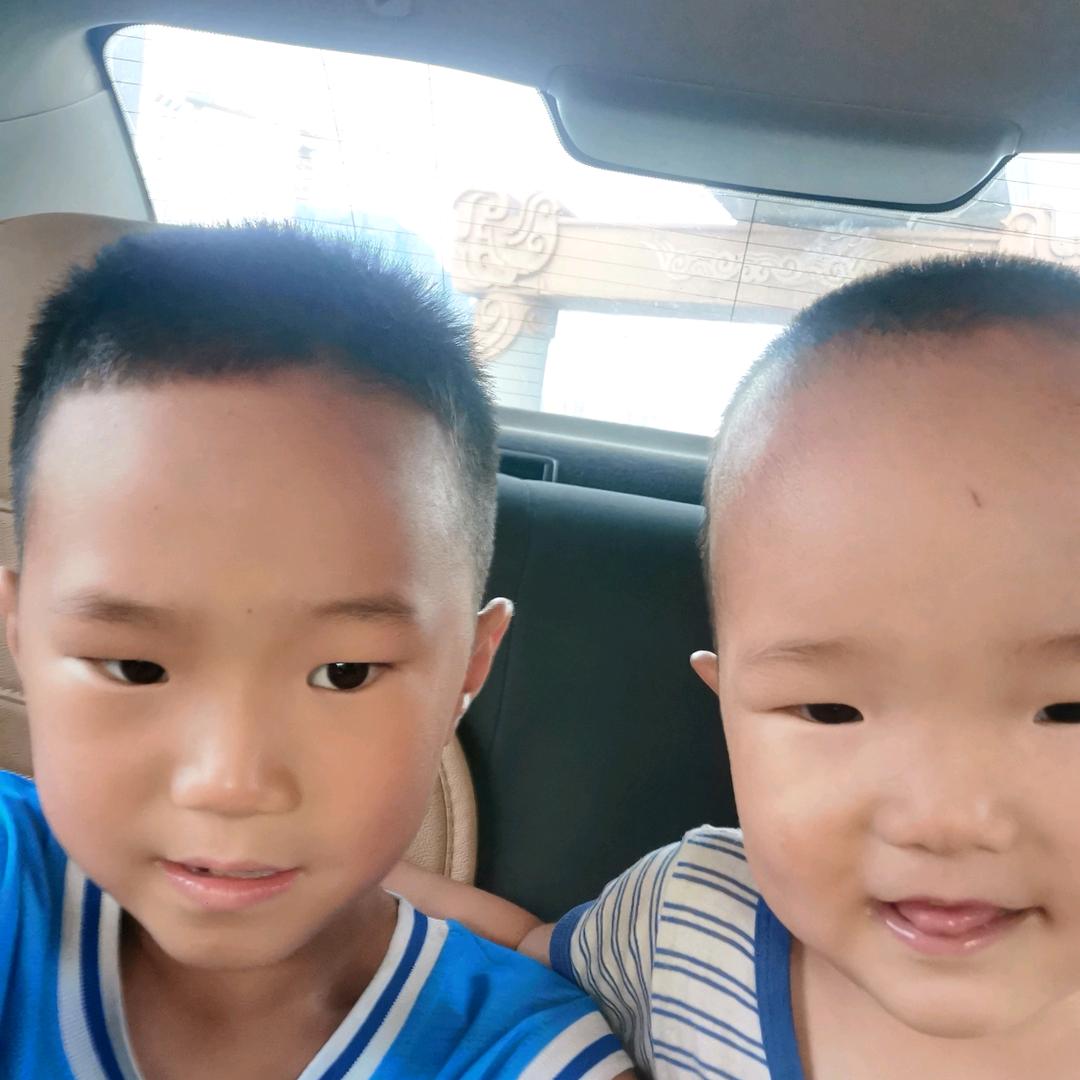 毅恒机车配件