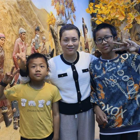 阿拉尔市喜飞果商贸有限责任公司