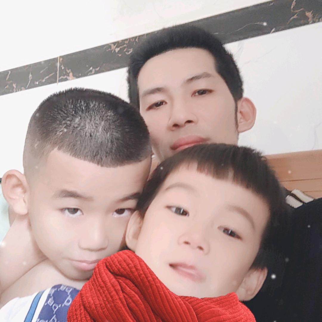 俩崽纪录片