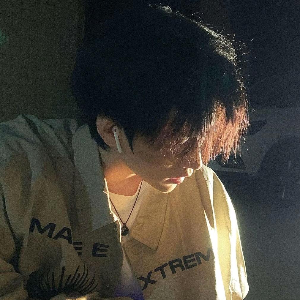 忱风、头像