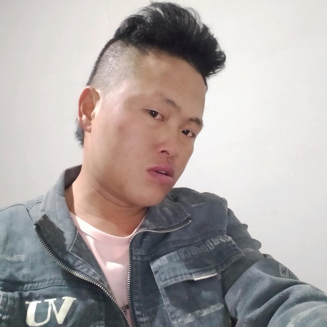 不忘初心WEI YAN