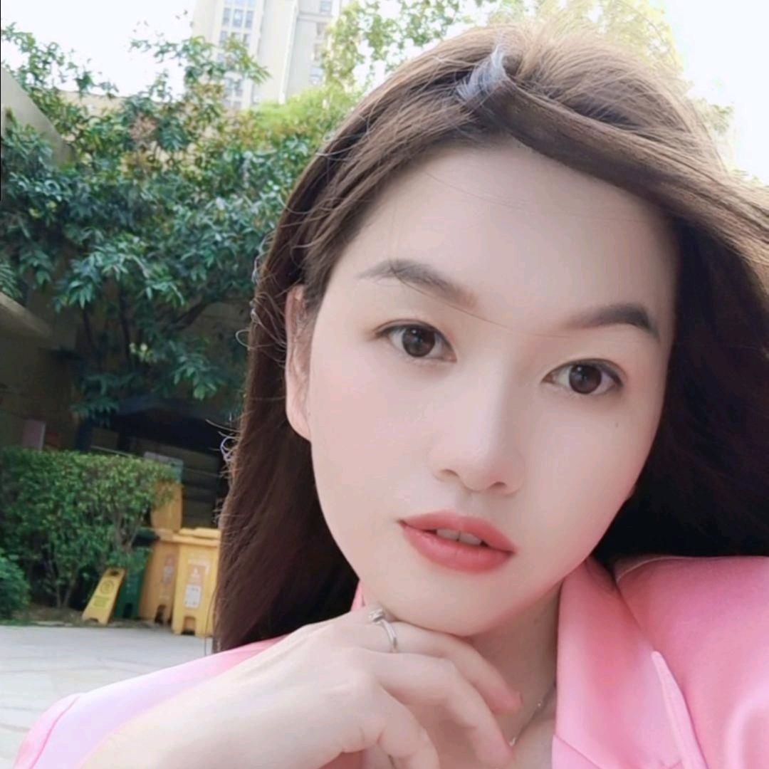 王馨馨百货的头像