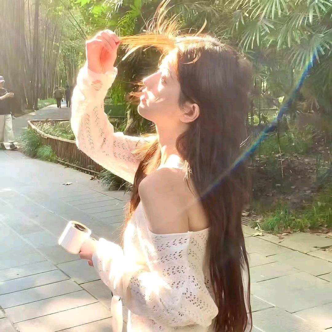 白白（峡谷最菜女野）