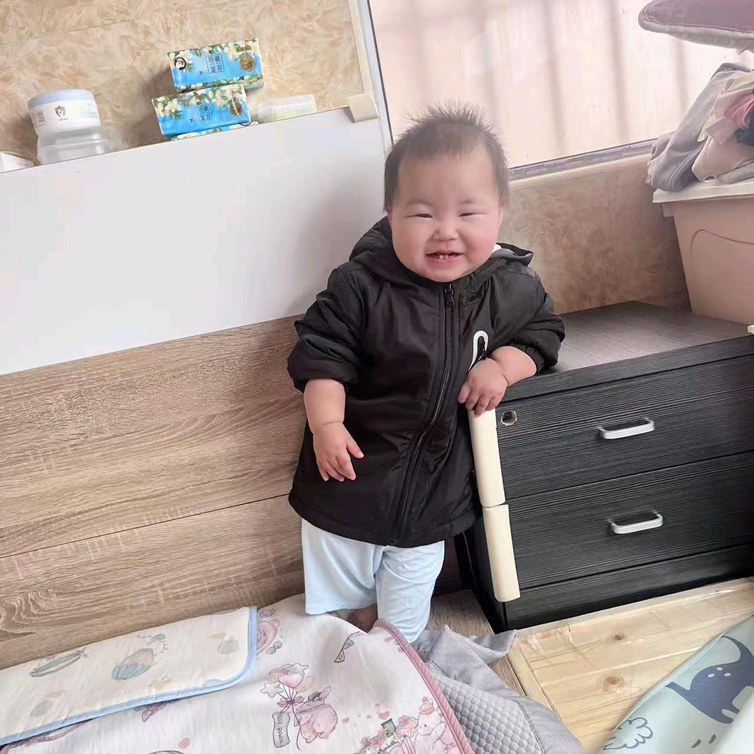 一 摸 辣