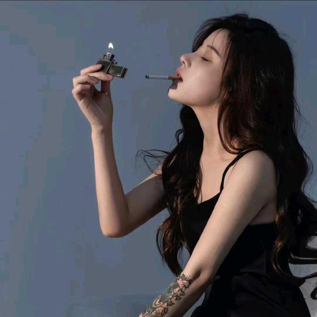 ꕥ᭄悲欢，自饮ꦿঞ