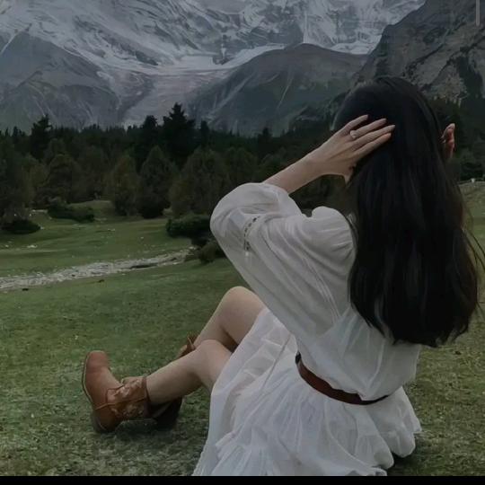 金元宝招财女