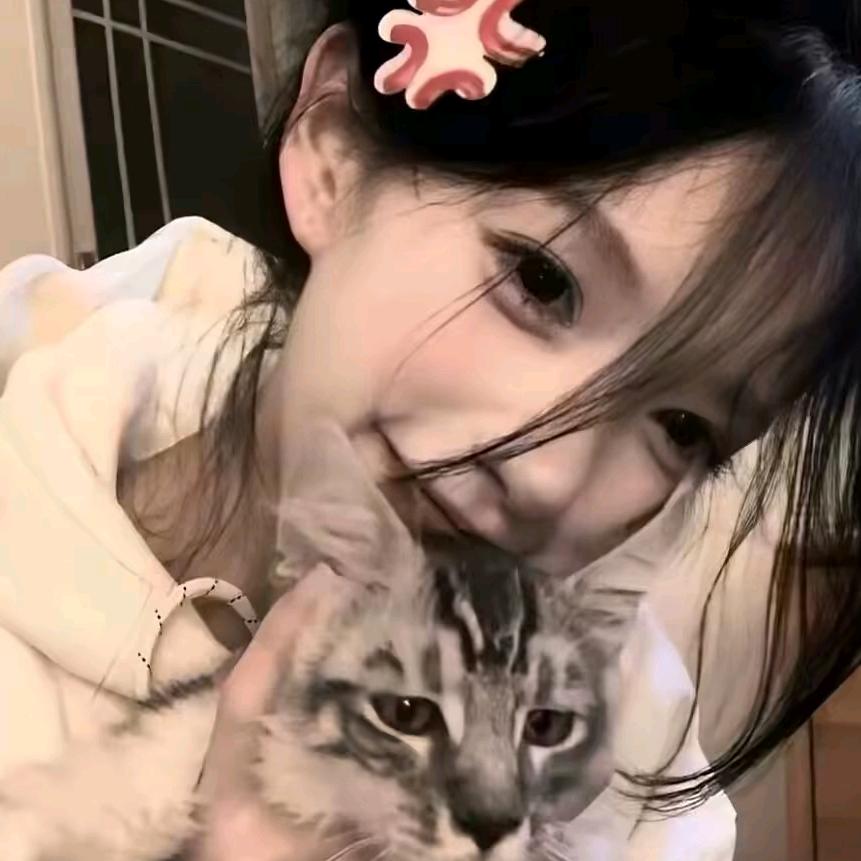 妈妈说把头像改成女的就有人看我的主页