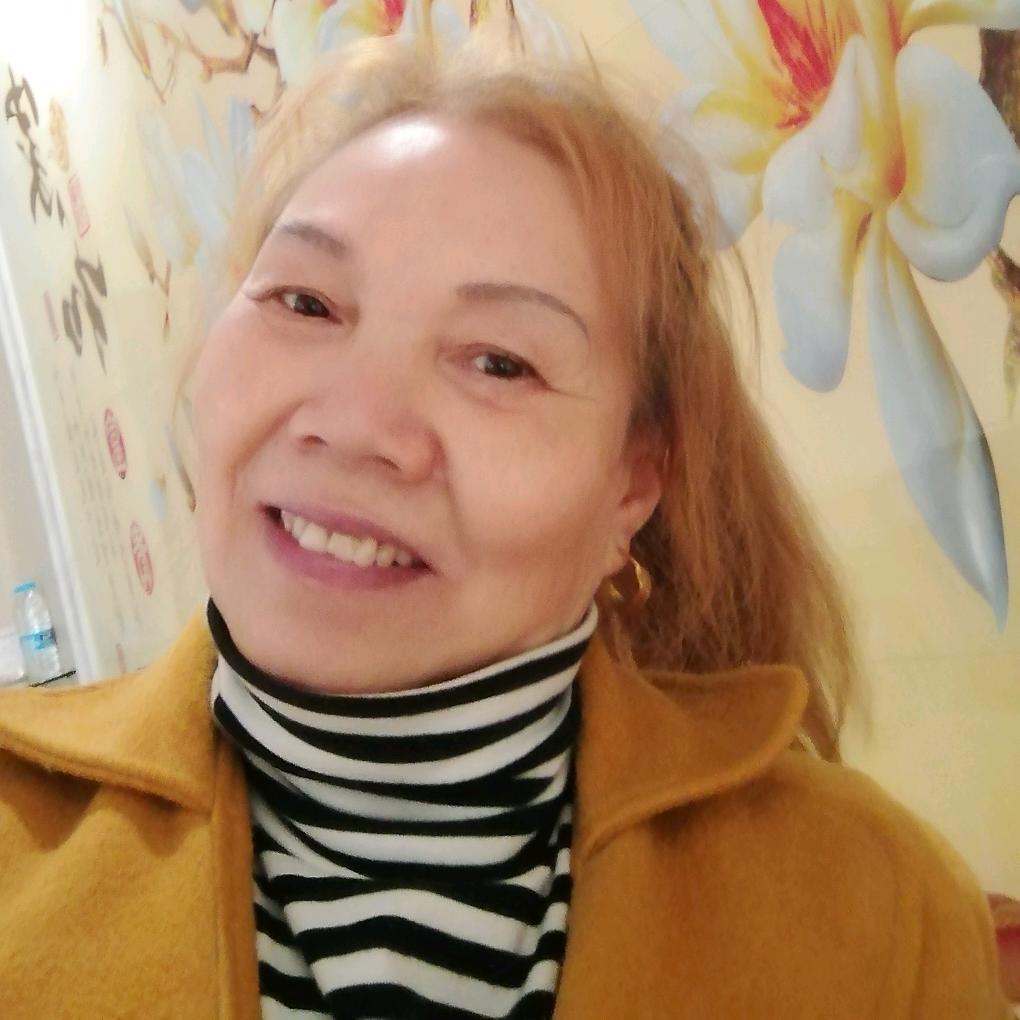 @梁碧芳