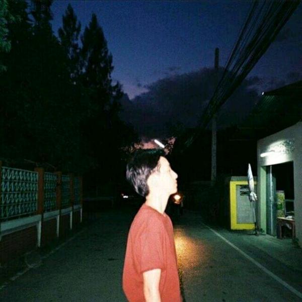 我现实不爱讲话