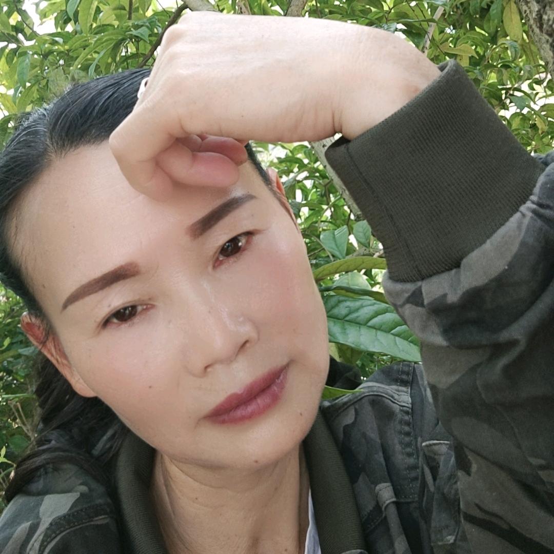 傻大姐