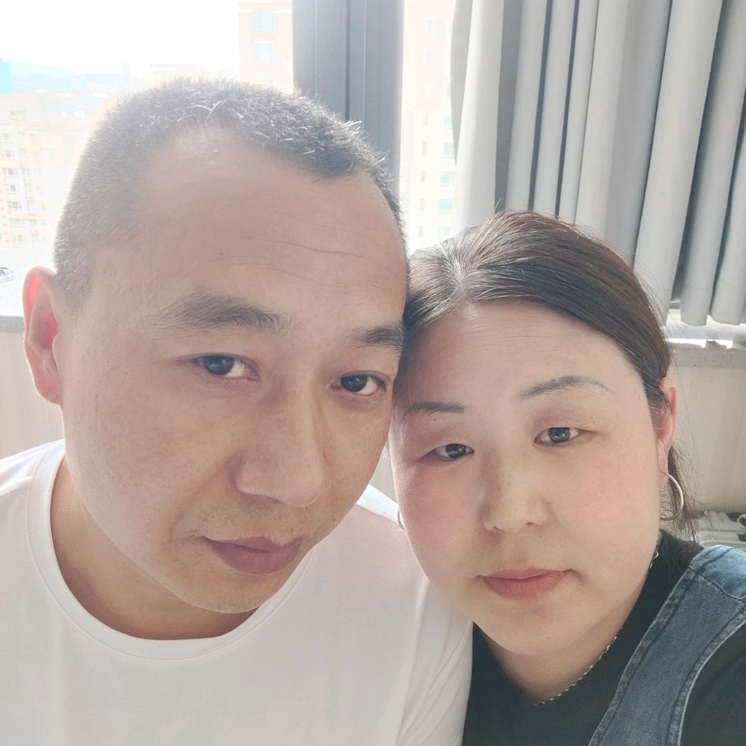 霞姐《人生路上我和你》