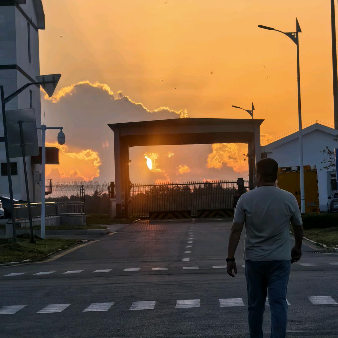 摄像🎥～大斌子