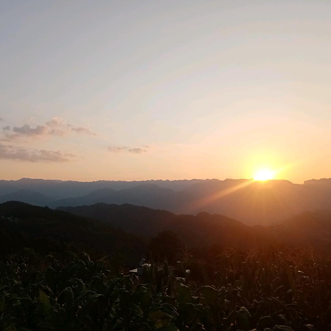 远望风景近看人生
