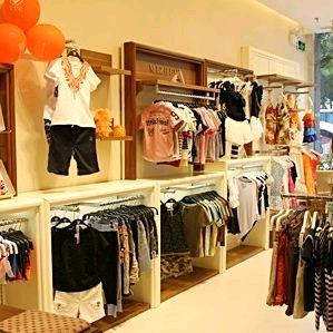 抖音服装店