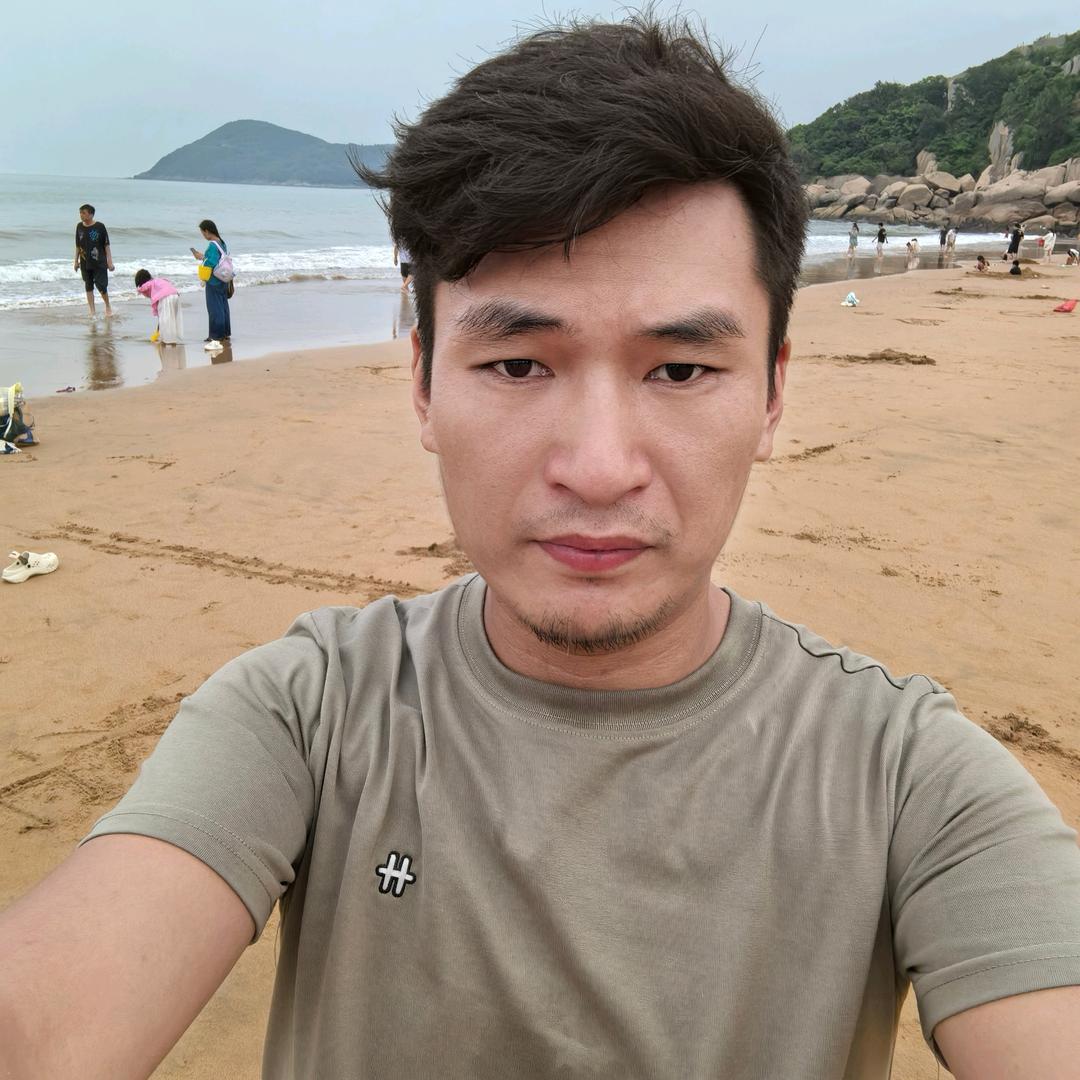 商丘市泓驰商贸中心