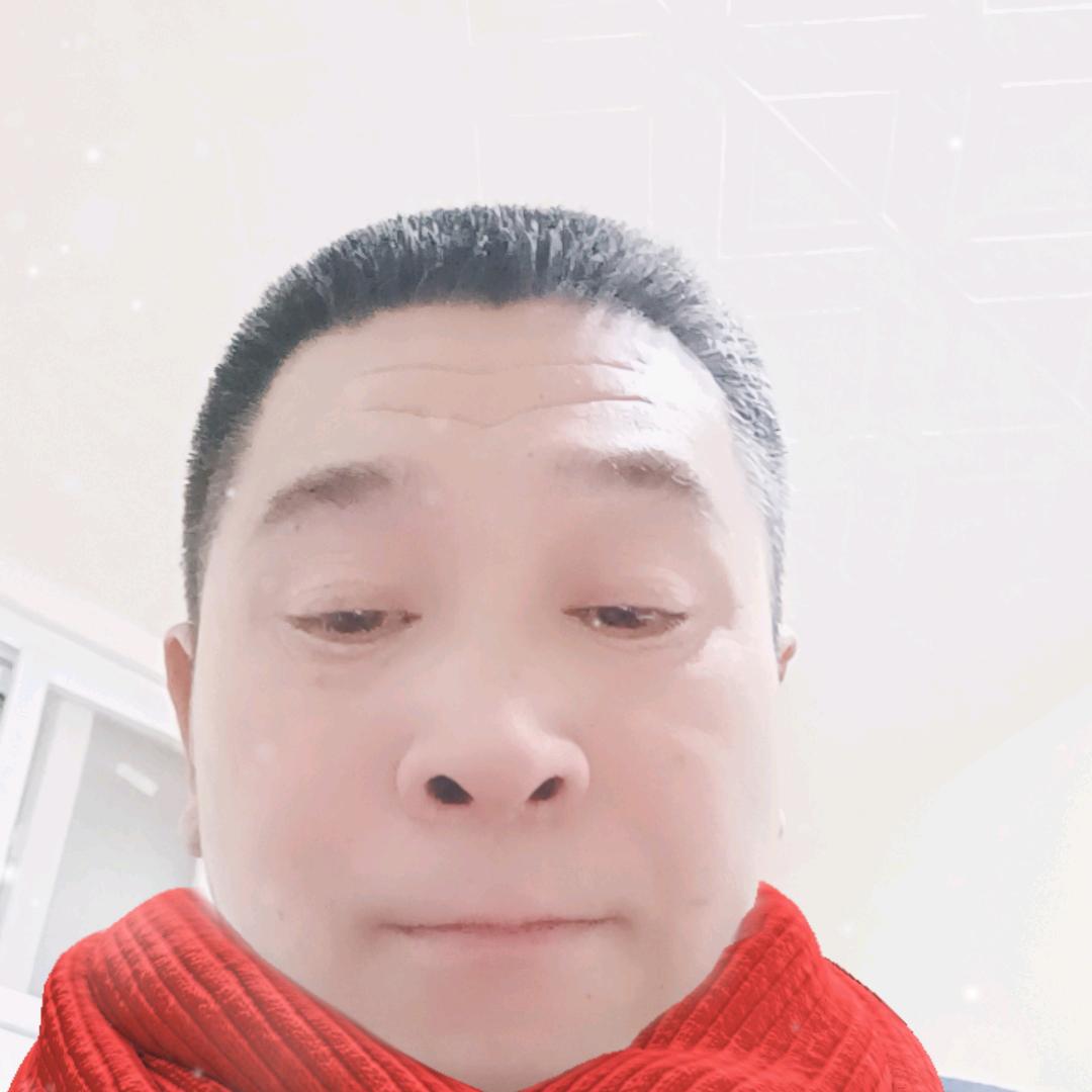 梁宝柱