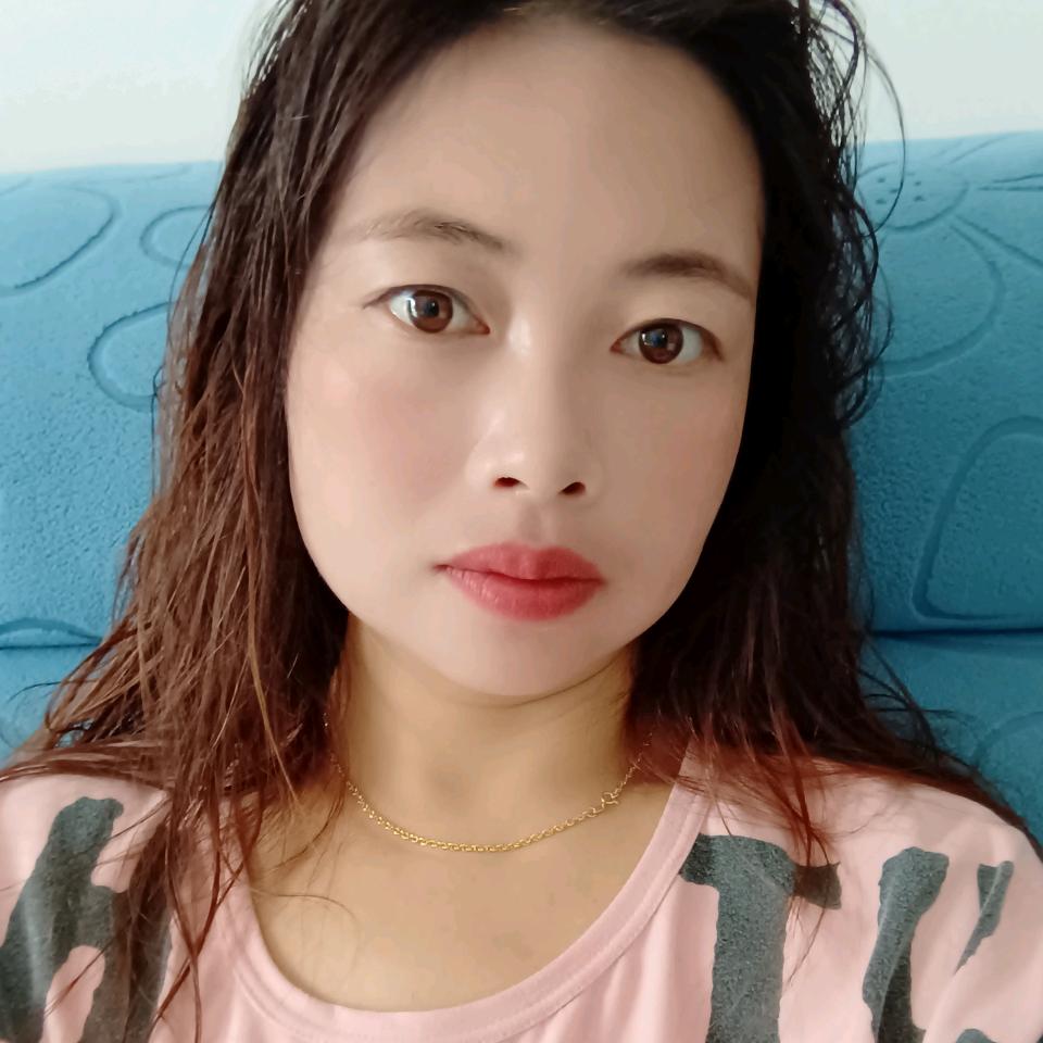 爱笑的小詹