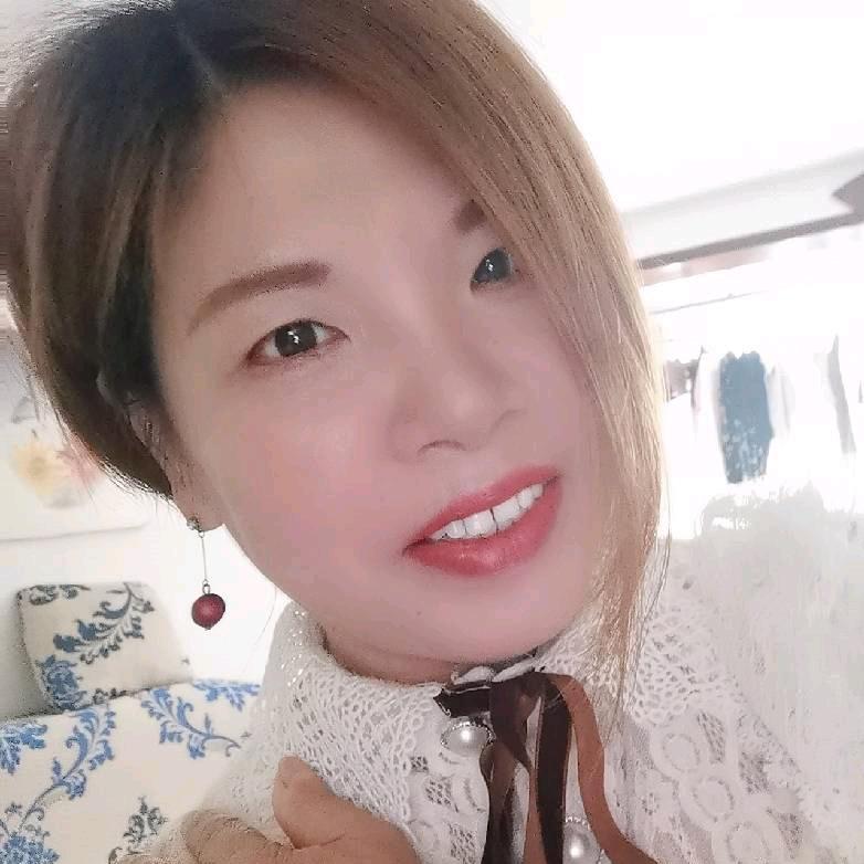 范妞