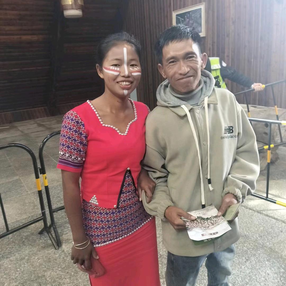 陈家三姐（拒绝连续点赞）