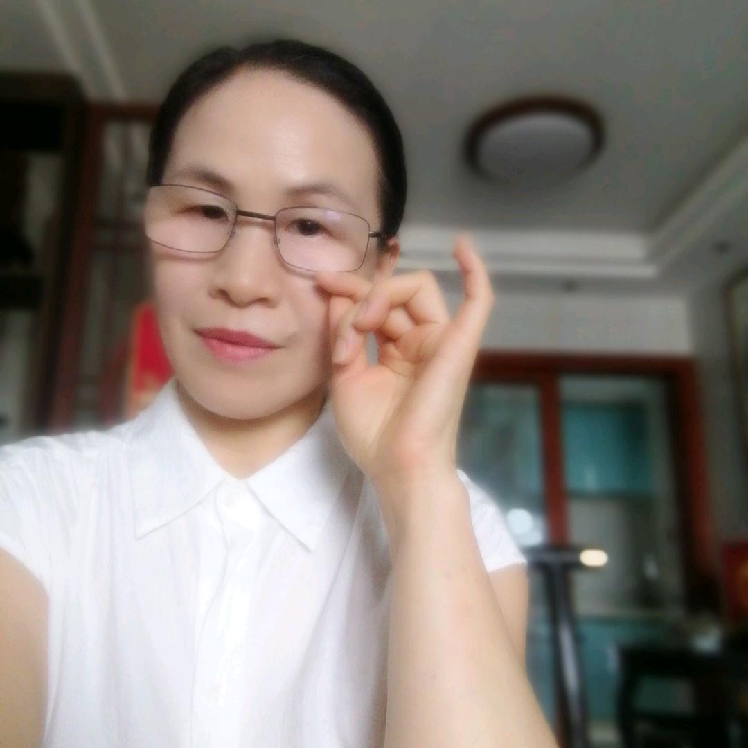 一心向阳🌻🌻🌻