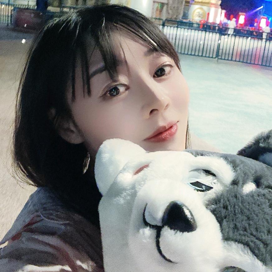 王英（云南小单身）