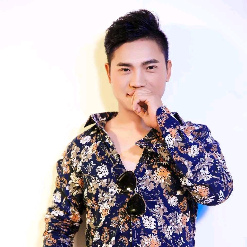 滇西野山蜂蛹蜂蜜商贸商行