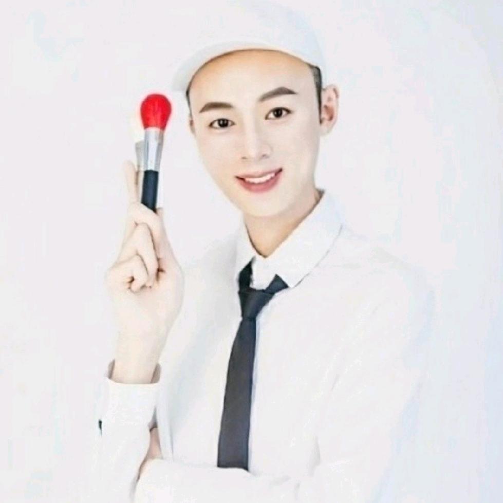 醴陵化妆师阿麦