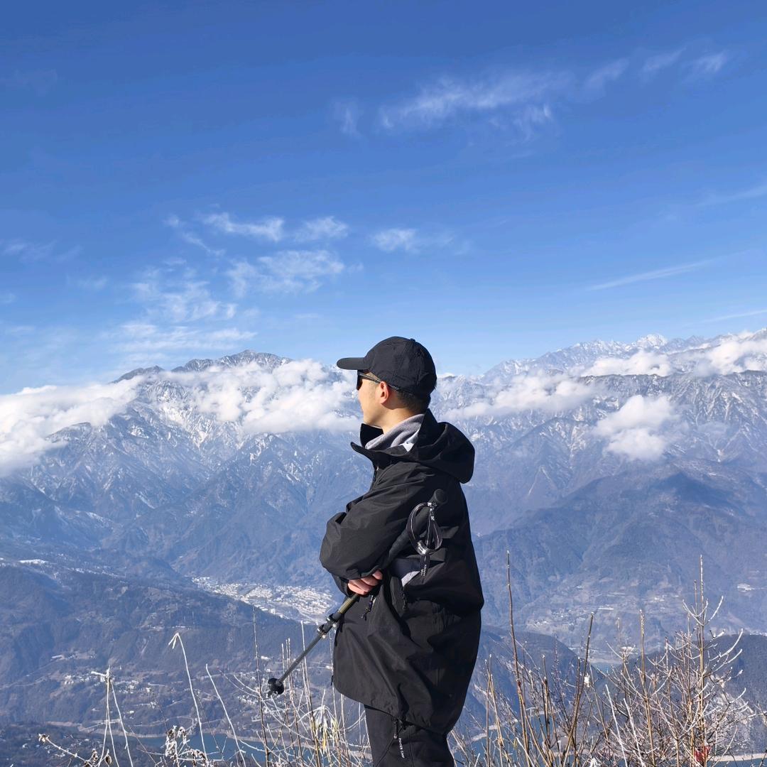 山渐青