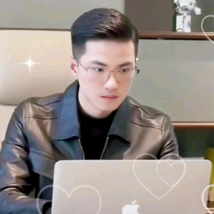 五阿哥，，，，