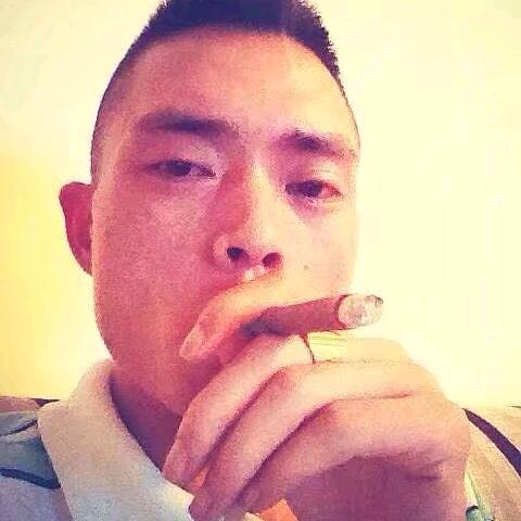 微尘（吴烦恼）