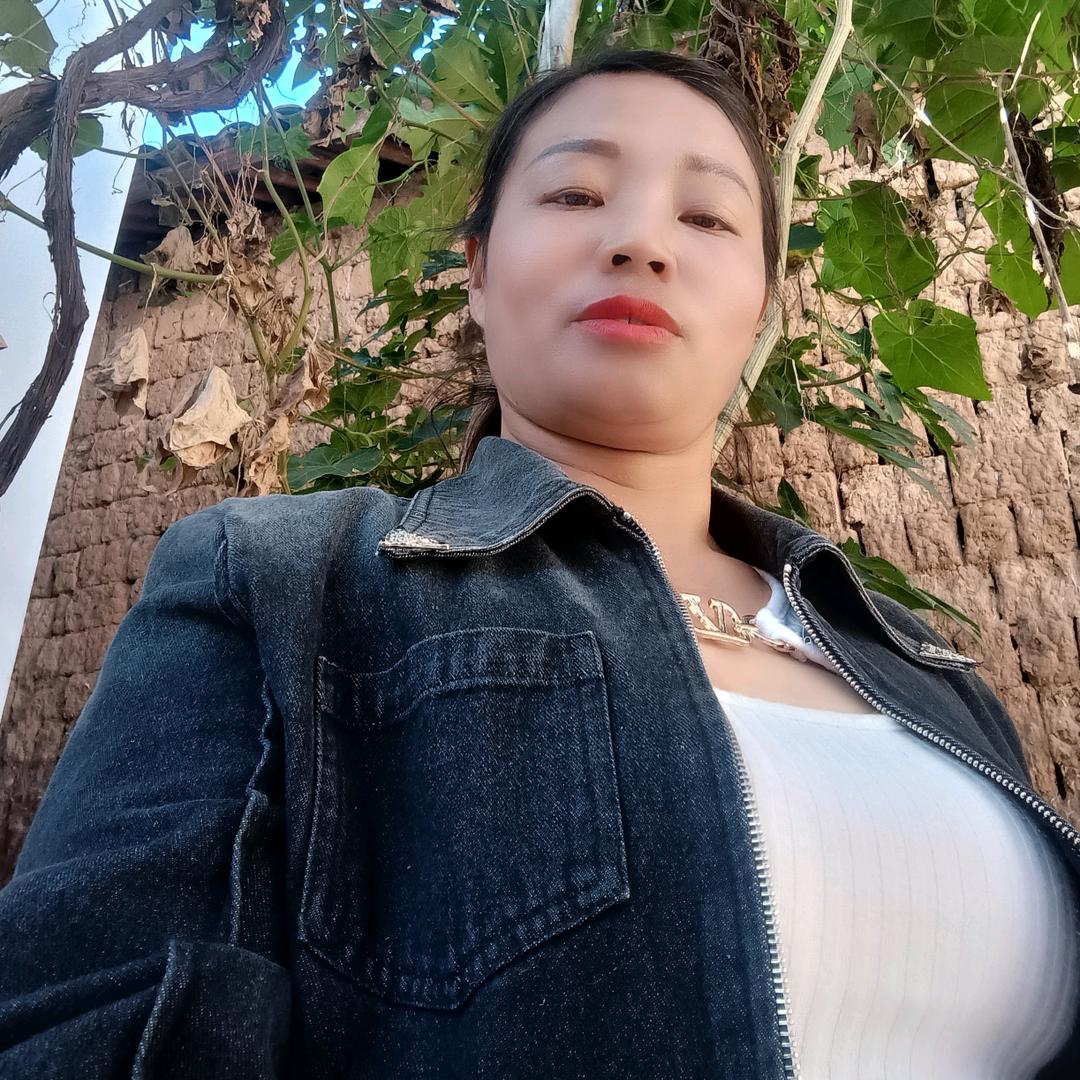 云南种甘蔗小妹