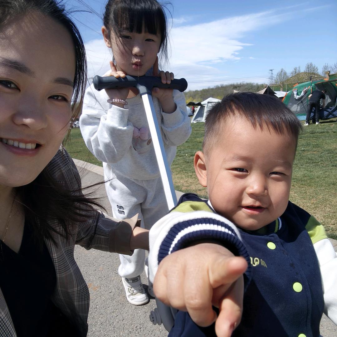 👧🏻七一👦🏻六一