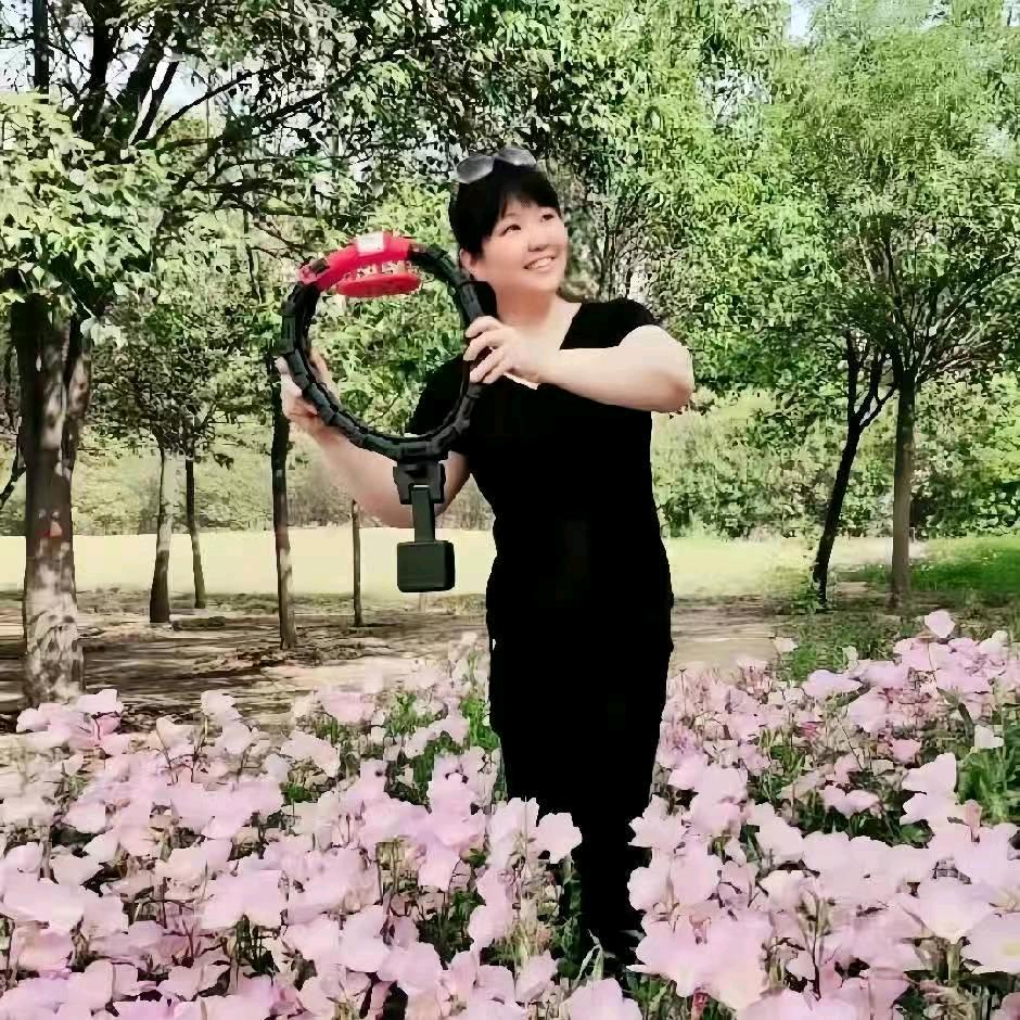 画个逗号给明天