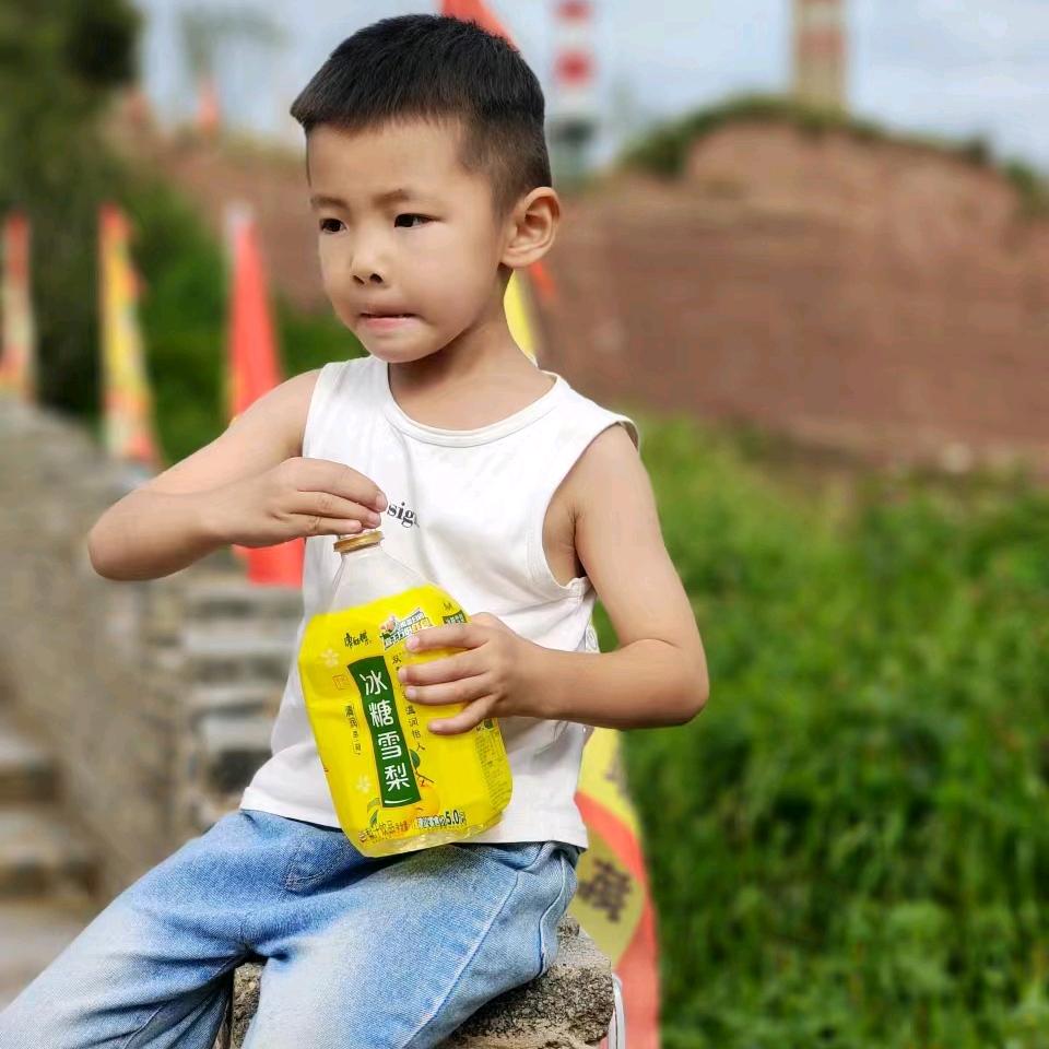 猛哥(ง •̀_•́)ง加油