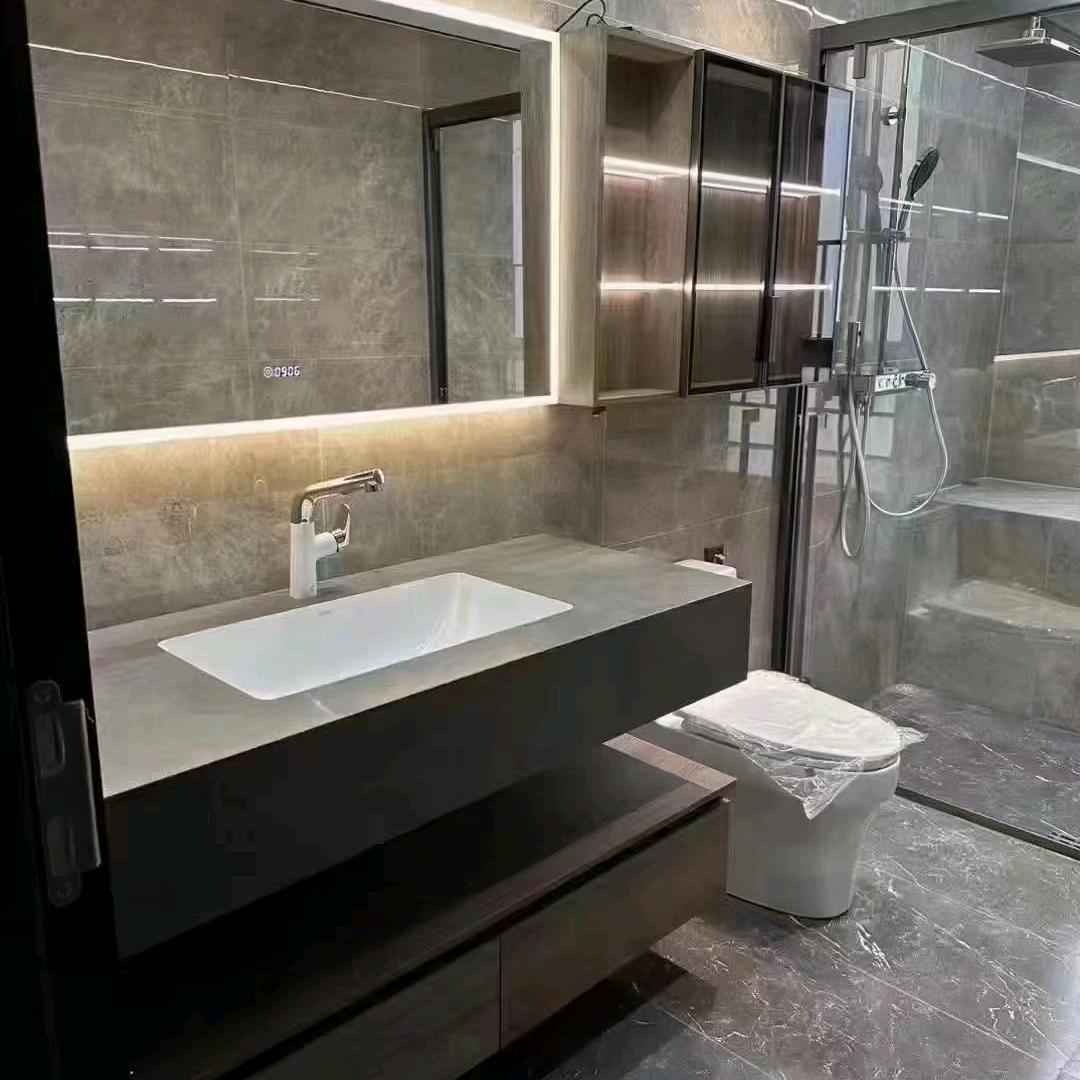 卫浴定制空间站