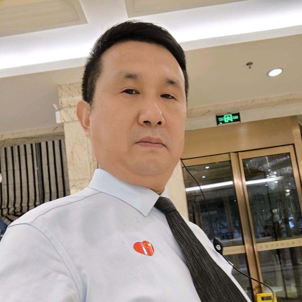 帅气的小朱哥