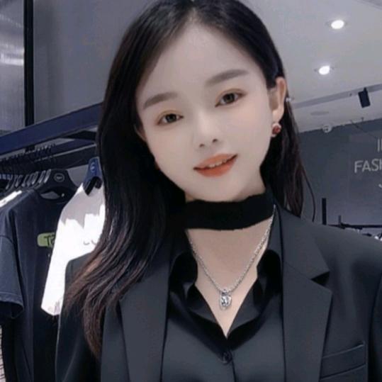 罗甸漠士男装  罗美女