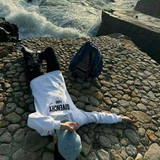 瑞瑞